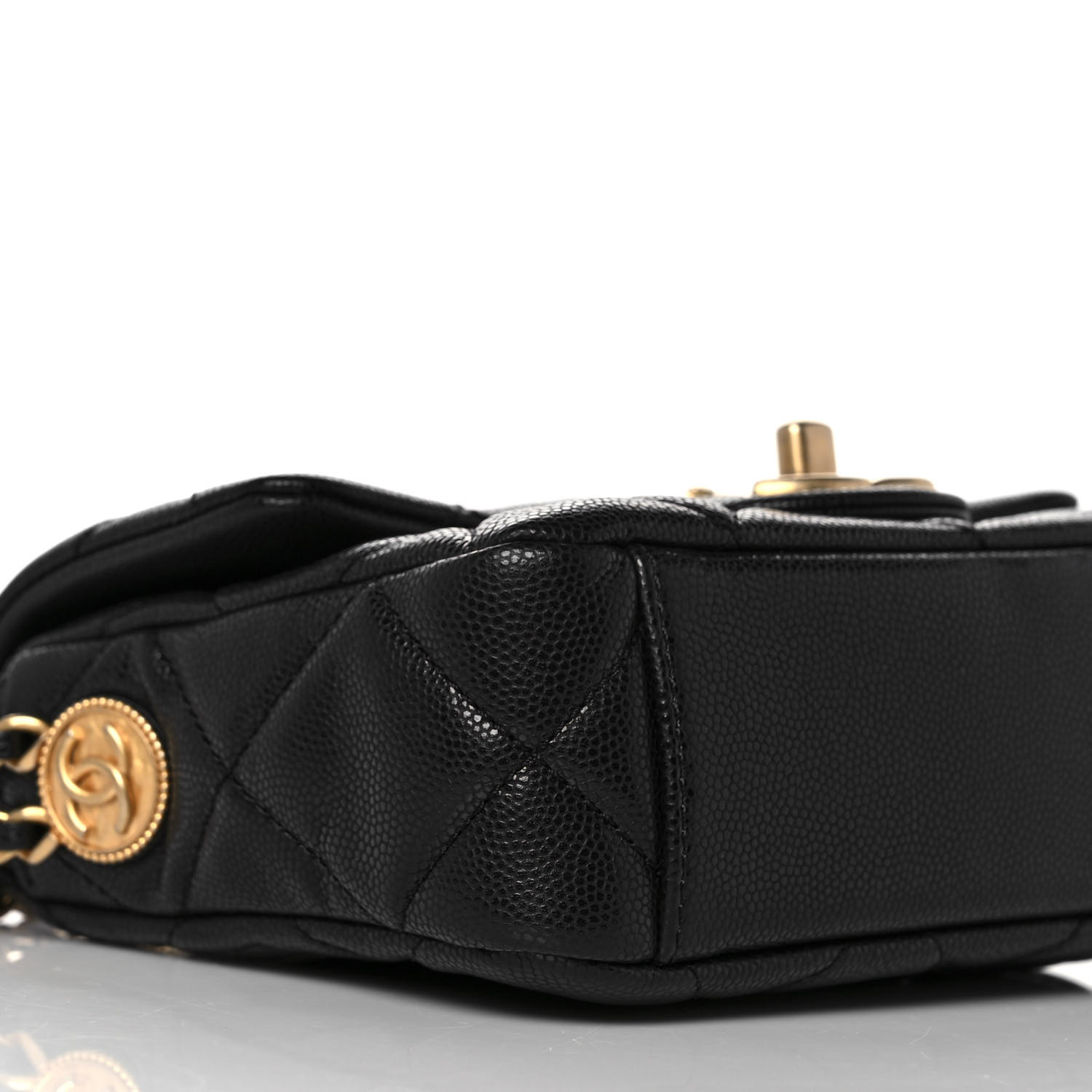 0702DC93-9335-201A-889D-85E3262843D7-1 Women’s Bags. - Image 1