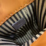 Sunshine Mini Handy Diagonal Handbag. - Image 7