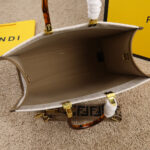 2 colors Sunshine Doodle Tootsie Bag. - Image 11