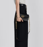 30 MONTAIGNE AVENUE BAG Black Box Calfskin. - Image 6