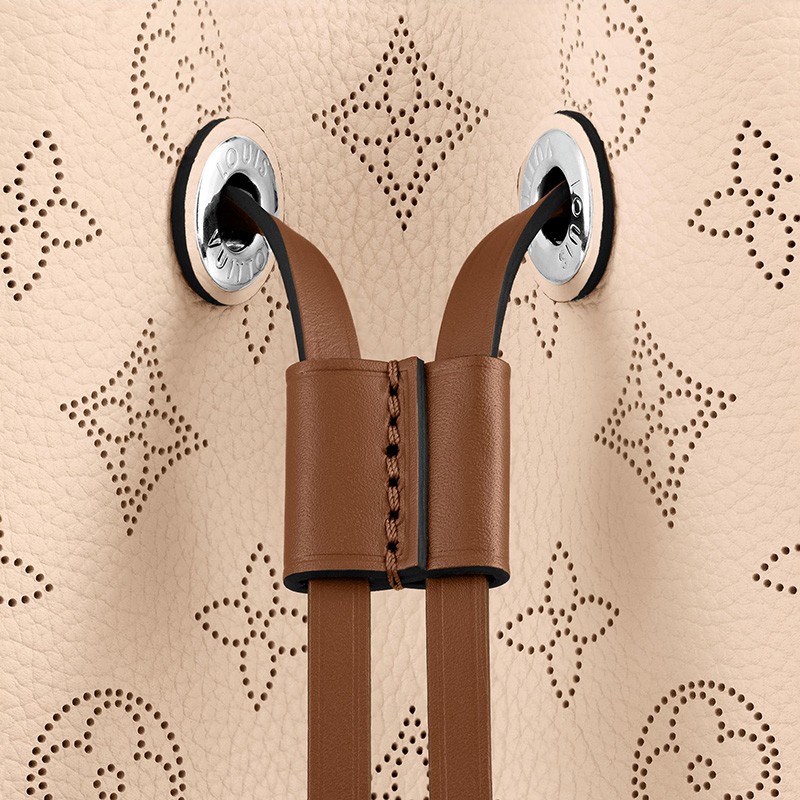 23A1701F-91C8-CDDF-1A5E-BD45D83003A3 M55801 Muria. - Image 1