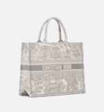 LARGE DIOR BOOK TOTE Gray Toile de (42 x 35 x 18.5 cm). - Image 5