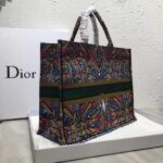 Dior Book Tote Bg In Butterfly  Canvas. - Image 8