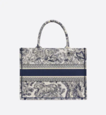 DIOR BOOK TOTE Blue Toile de (36 x 27.5 x 16.5 cm). - Image 3