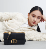 30 MONTAIGNE BAG WITH CHAIN Black Calfskin.