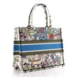 CHRISTIAN DIOR  Book Tote Latte. - Image 3