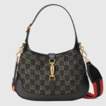 small shoulder bag. - Image 5