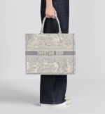LARGE DIOR BOOK TOTE Gray Toile de (42 x 35 x 18.5 cm). - Image 2