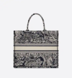 LARGE DIOR BOOK TOTE Blue Toile de (42 x 35 x 18.5 cm).