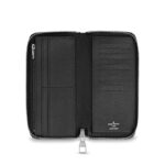 M62295  Wallet Vertical.